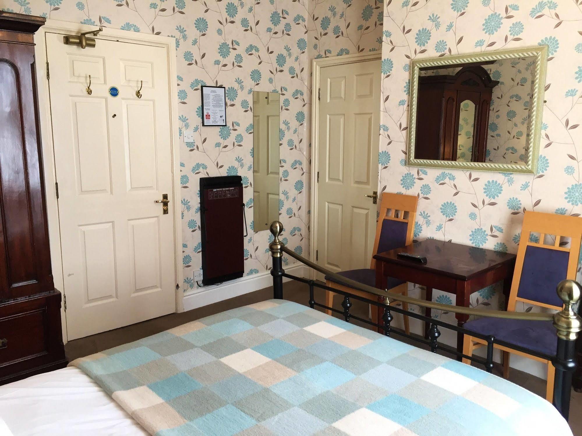 The Beaumont Accommodation Louth  Exterior photo